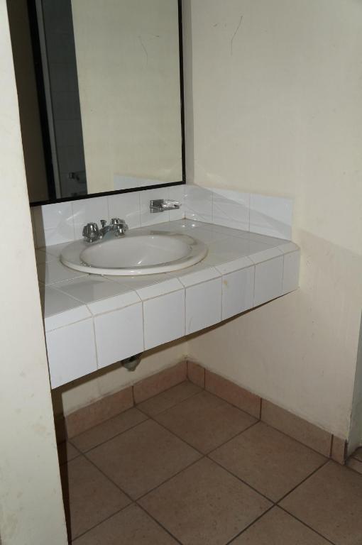 Maria Luisa Inn & Suites Juarez  Екстериор снимка